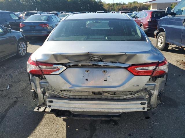 4T1B11HK5JU672529 - 2018 TOYOTA CAMRY L SILVER photo 6