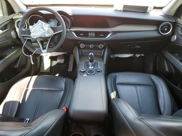 ZASFAKBN1J7B64613 - 2018 ALFA ROMEO STELVIO TI BLUE photo 8