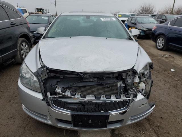 1G1ZC5E03CF328415 - 2012 CHEVROLET MALIBU 1LT SILVER photo 5