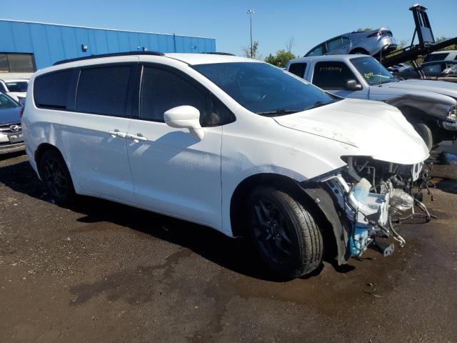 2C4RC1EG1JR227618 - 2018 CHRYSLER PACIFICA TOURING L PLUS WHITE photo 4