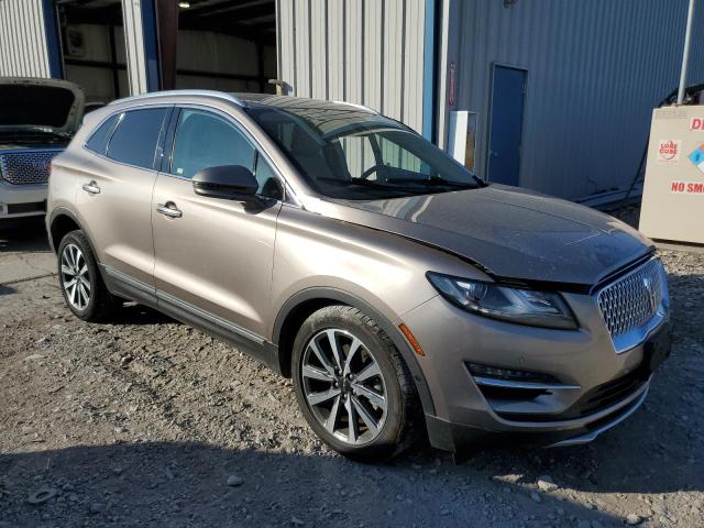 5LMCJ3C91KUL29414 - 2019 LINCOLN MKC RESERVE TAN photo 4