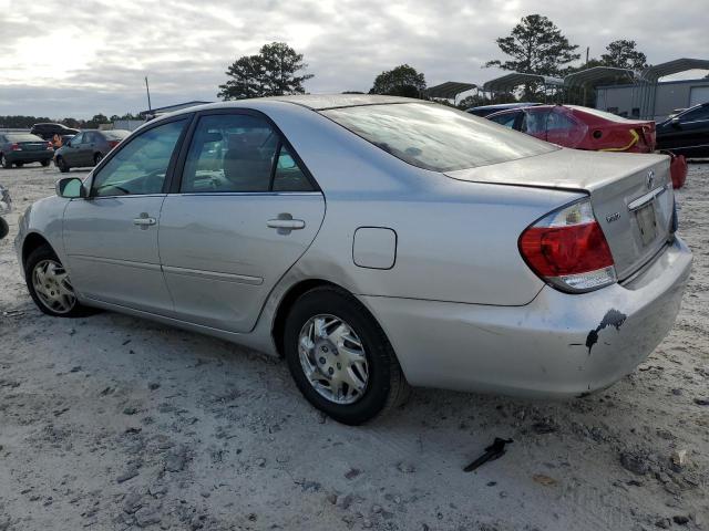 4T1BE32K36U132404 - 2006 TOYOTA CAMRY LE SILVER photo 2