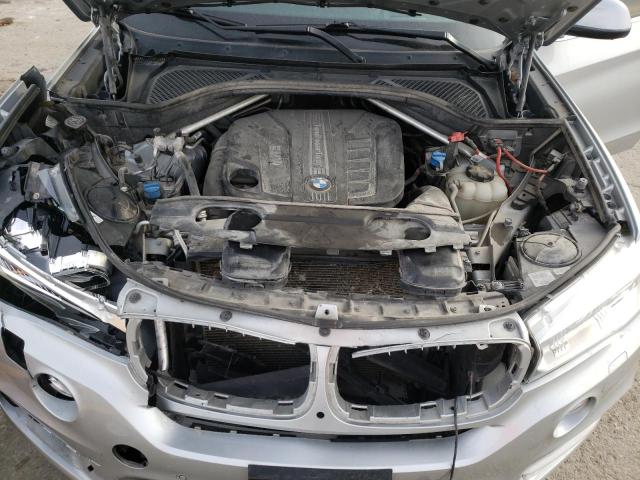 5UXKS4C56G0N14414 - 2016 BMW X5 XDRIVE35D SILVER photo 11