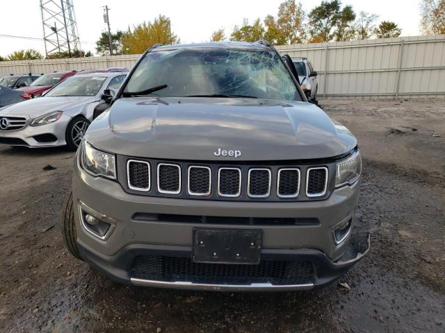 3C4NJDCBXKT753287 - 2019 JEEP COMPASS LIMITED GRAY photo 5