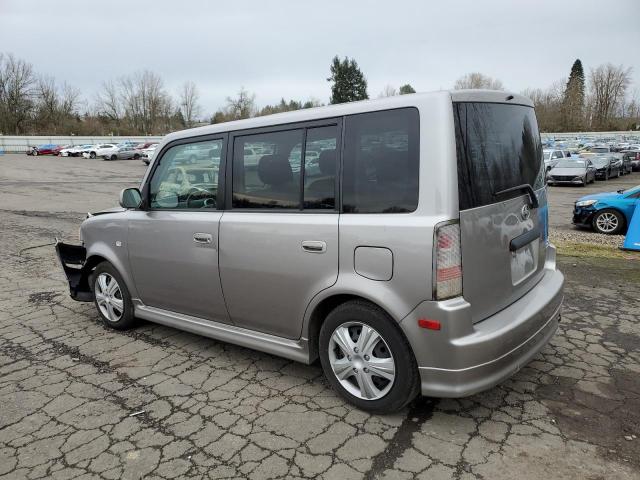 JTLKT324764053902 - 2006 TOYOTA SCION XB Silber Foto 2