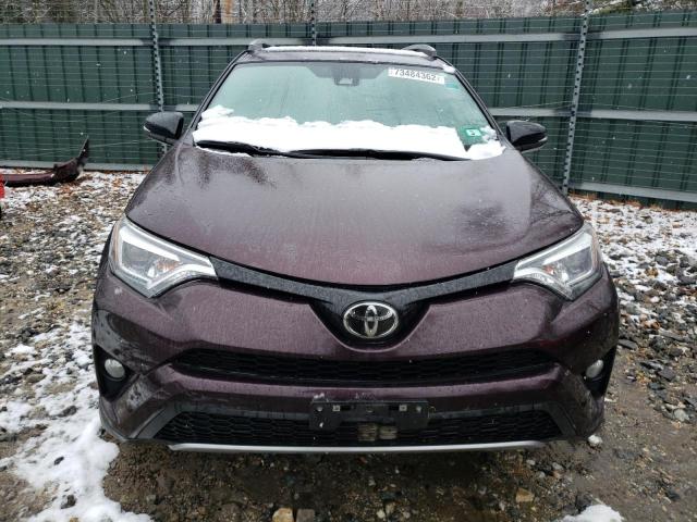 2T3JFREV3JW755037 - 2018 TOYOTA RAV4 SE BURGUNDY photo 5