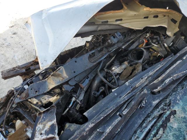 1GYS3HKJ3KR401751 - 2019 CADILLAC ESCALADE ESV LUXURY SILVER photo 12