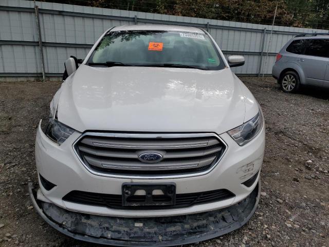 1FAHP2E85GG144093 - 2016 FORD TAURUS SEL WHITE photo 5