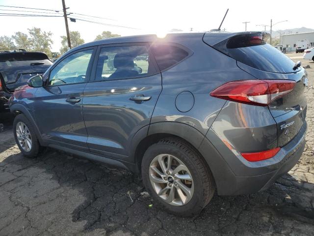 KM8J23A43HU525474 - 2017 HYUNDAI TUCSON SE GRAY photo 2