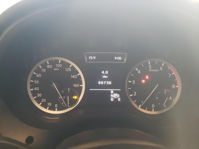 SJKCH5CP5HA023871 - 2017 INFINITI QX30 BASE SILVER photo 9