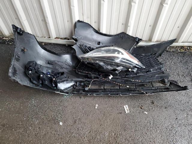 SJKCH5CR3JA046024 - 2018 INFINITI QX30 BASE أسود صورة 12