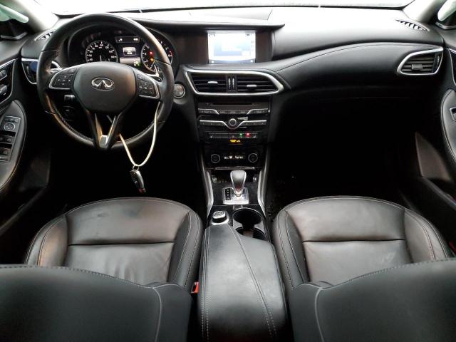 SJKCH5CR3JA046024 - 2018 INFINITI QX30 BASE أسود صورة 8