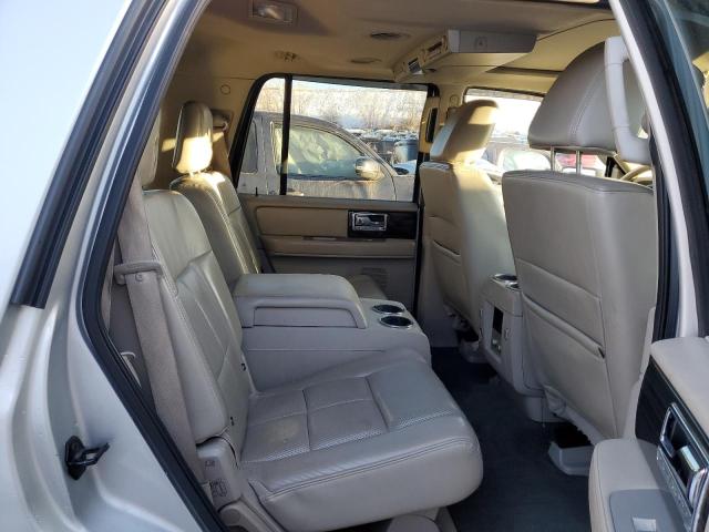 5LMJJ2J52AEJ00377 - 2010 LINCOLN NAVIGATOR 银色 照片 11