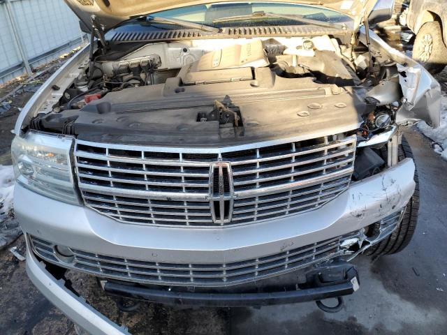 5LMJJ2J52AEJ00377 - 2010 LINCOLN NAVIGATOR 银色 照片 12