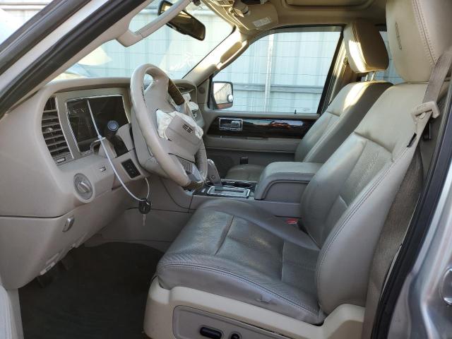 5LMJJ2J52AEJ00377 - 2010 LINCOLN NAVIGATOR 银色 照片 7