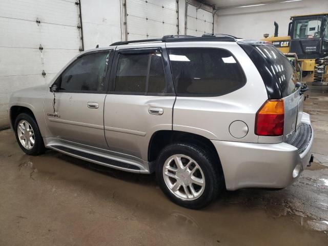 1GKES63MX62284983 - 2006 GMC ENVOY DENALI SILVER photo 2