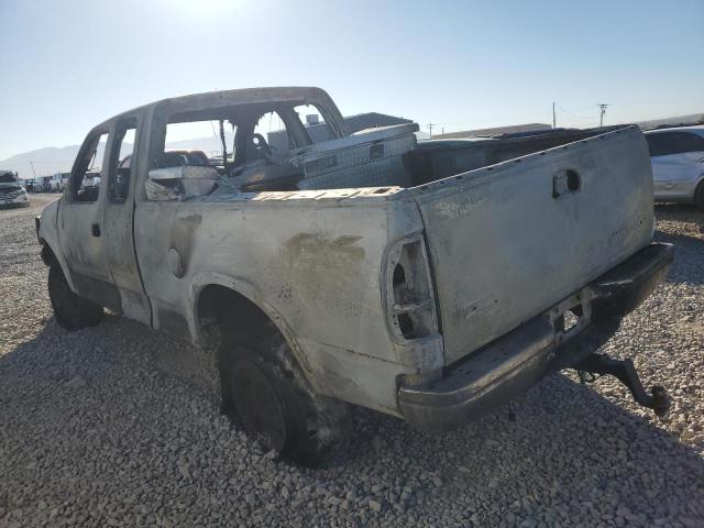 1FTRX18L0YKA23950 - 2000 FORD F150 BURN photo 2