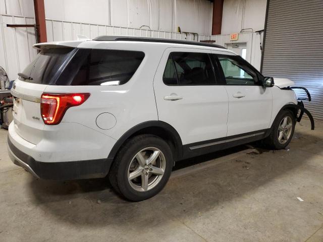 1FM5K8D81HGD18335 - 2017 FORD EXPLORER XLT WHITE photo 3