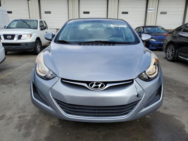 5NPDH4AEXGH782235 - 2016 HYUNDAI ELANTRA SE SILVER photo 5