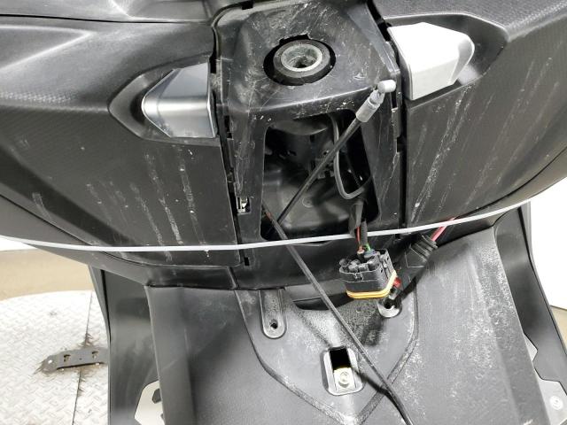 WB10C1406GZ314584 - 2016 BMW C650 SPORT თეთრი ფოტო 10