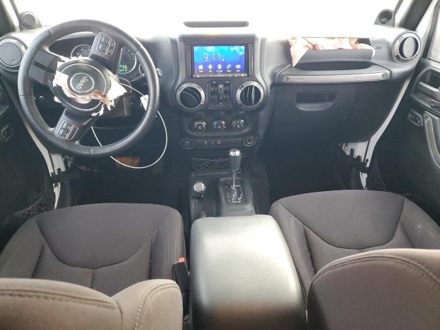 1C4HJWDG2DL605846 - 2013 JEEP WRANGLER U SPORT Zweifarbig Foto 8