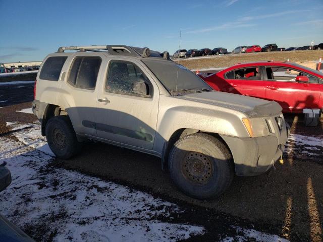 5N1AN0NW8DN825937 - 2013 NISSAN XTERRA X SILVER photo 4