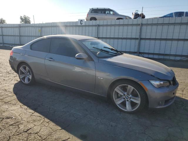 WBAWB73518P038714 - 2008 BMW 335 I GRAY photo 4