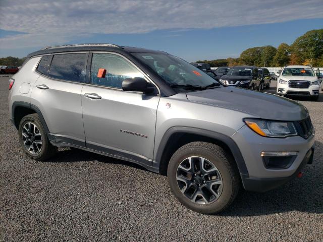 3C4NJDDB6LT232647 - 2020 JEEP COMPASS TRAILHAWK SILVER photo 4