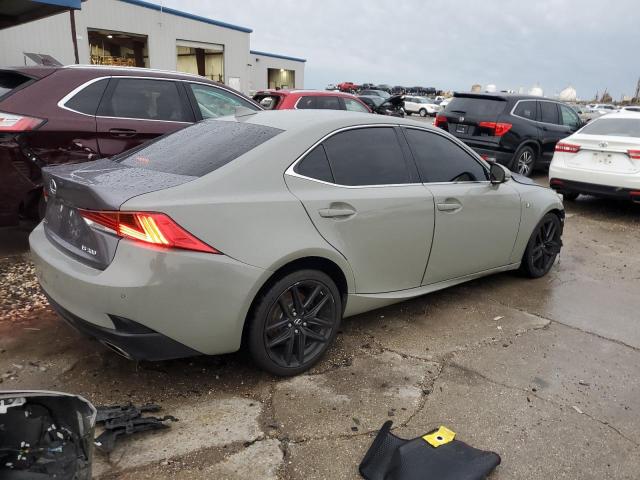 JTHBA1D29J5082692 - 2018 LEXUS IS 300 GRAY photo 3