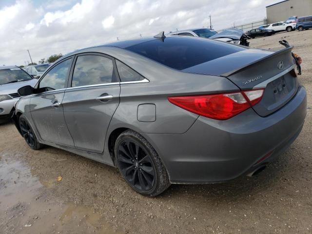 5NPEC4AC8CH451598 - 2012 HYUNDAI SONATA SE GRAY photo 2