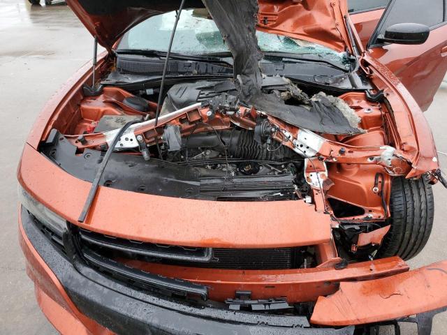 2C3CDXBG8LH248358 - 2020 DODGE CHARGER SXT ORANGE photo 11