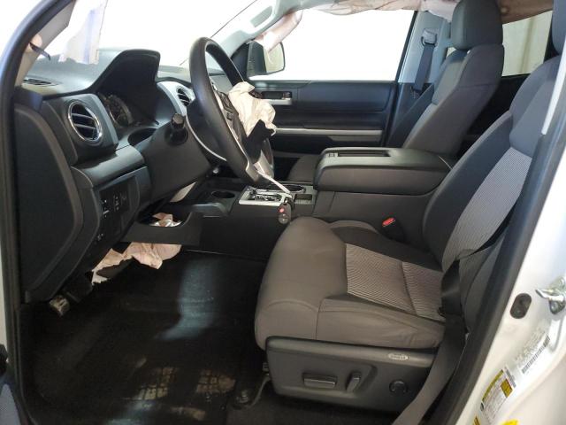 5TFUW5F11GX567350 - 2016 TOYOTA TUNDRA DOUBLE CAB SR/SR5 WHITE photo 7