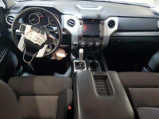 5TFUW5F11GX567350 - 2016 TOYOTA TUNDRA DOUBLE CAB SR/SR5 WHITE photo 8