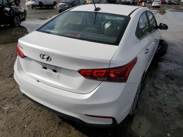 3KPC34A36KE056751 - 2019 HYUNDAI ACCENT LIMITED WHITE photo 3