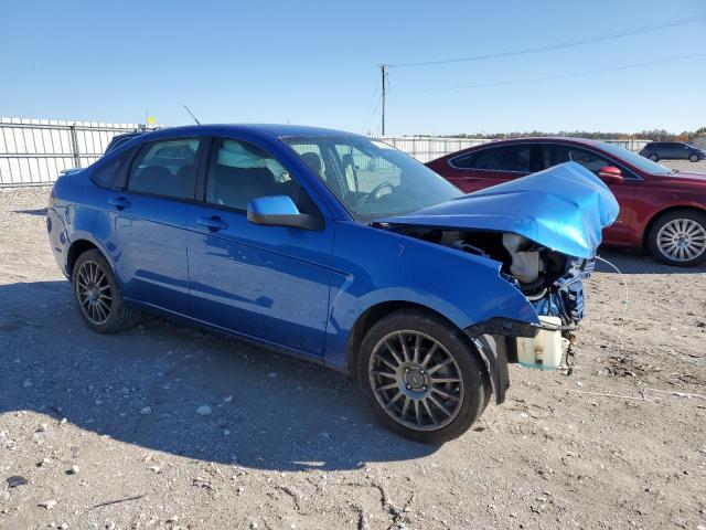 1FAHP3GN8BW145049 - 2011 FORD FOCUS SES BLUE photo 4