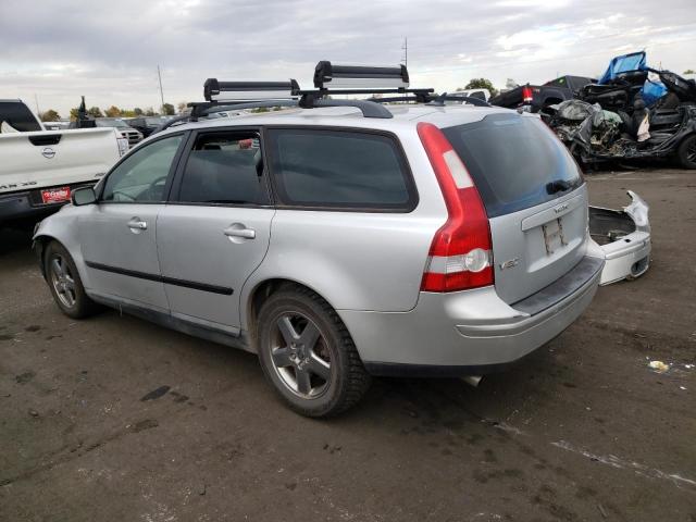 YV1MJ682952076507 - 2005 VOLVO V50 T5 SILVER photo 2