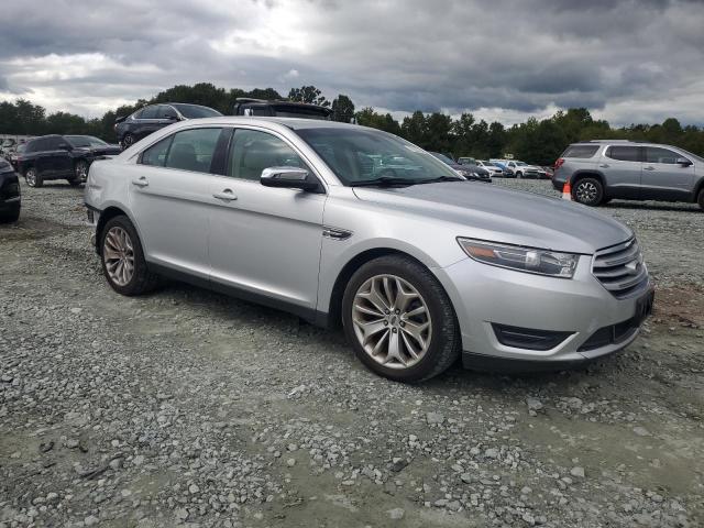 1FAHP2F86FG103047 - 2015 FORD TAURUS LIMITED SILVER photo 4