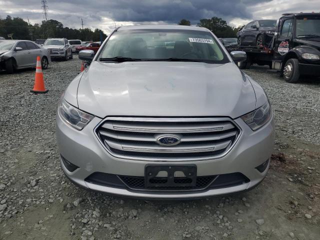 1FAHP2F86FG103047 - 2015 FORD TAURUS LIMITED SILVER photo 5