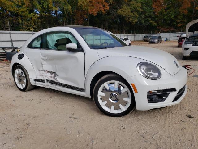 3VWFD7AT9KM703173 - 2019 VOLKSWAGEN BEETLE S WHITE photo 4