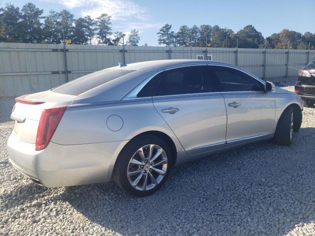 2G61P5S34D9154102 - 2013 CADILLAC XTS LUXURY COLLECTION SILVER photo 3