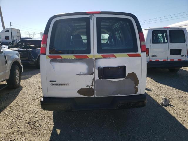 1GCUGAD49A1176136 - 2010 CHEVROLET EXPRESS G1 WHITE photo 6