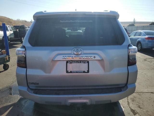 JTEBU5JR9G5316268 - 2016 TOYOTA 4RUNNER SR5/SR5 PREMIUM 银色 照片 6