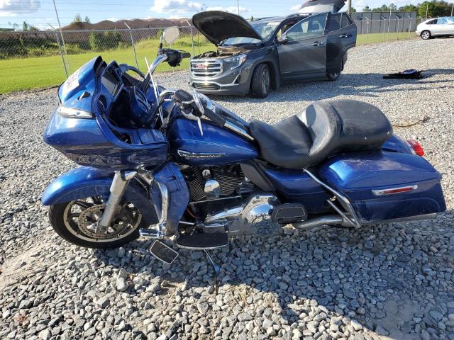 1HD1KGL15GB676338 - 2016 HARLEY-DAVIDSON FLTRU BLUE photo 3