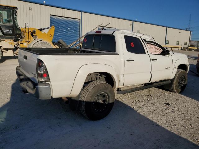 5TFJX4GN4FX046567 - 2015 TOYOTA TACOMA DOUBLE CAB PRERUNNER WHITE photo 3