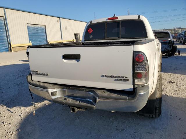 5TFJX4GN4FX046567 - 2015 TOYOTA TACOMA DOUBLE CAB PRERUNNER WHITE photo 6