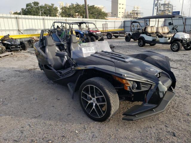 57XAAPFA4K8135620 - 2019 POLARIS SLINGSHOT SL CHARCOAL photo 1