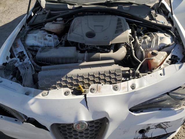 ZARFAEDN8J7595706 - 2018 ALFA ROMEO GIULIA Q4 თეთრი ფოტო 11