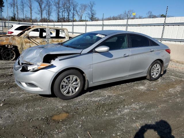 5NPEB4AC2CH389831 - 2012 HYUNDAI SONATA GLS SILVER photo 1