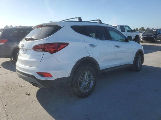 5XYZU3LB3JG565431 - 2018 HYUNDAI SANTA FE S WHITE photo 3