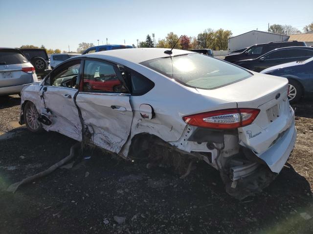 3FA6P0LU7DR263246 - 2013 FORD FUSION SE HYBRID WHITE photo 2